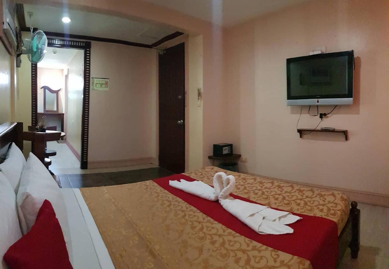 Bora Sky Hotel Balabag  Exterior foto