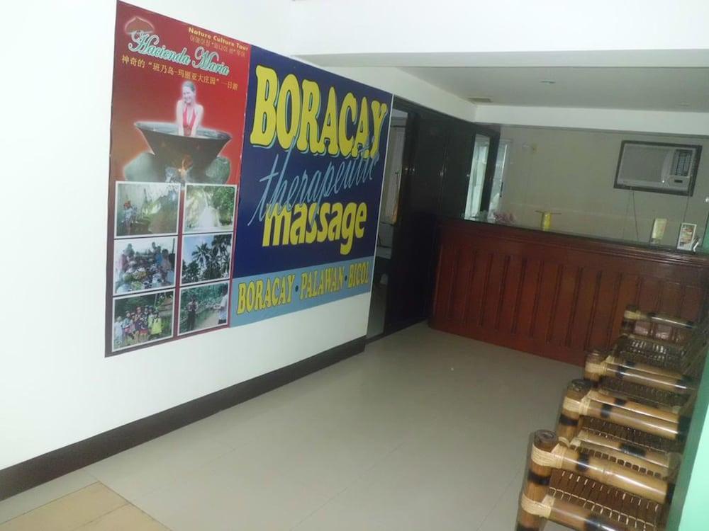 Bora Sky Hotel Balabag  Exterior foto